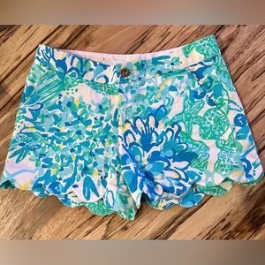 Lilly Pulitzer Women's Size 0 Buttercup Shorts Scalloped Blue Floral Short